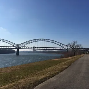 December 2017. Sherman Minton Bridge (I-64) in the background. On the walking path.