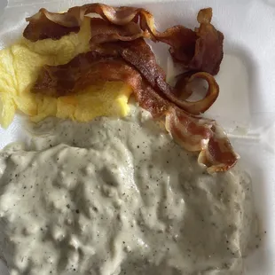 Biscuits and gravy meal