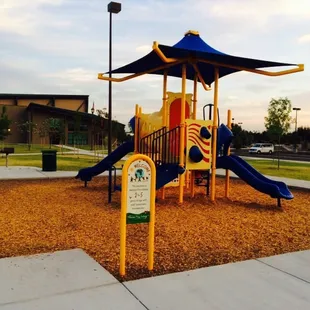 Play structure for kids 2-5