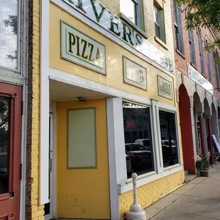 Storefront for River's Edge