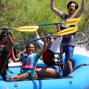 Rafting it down the Kern River!!