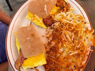 Beartown Bar & Grill