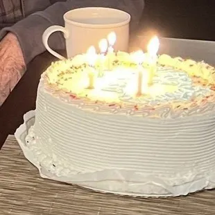 Yellow cake with white icing