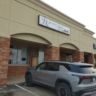 Cafe located in Strip Mall