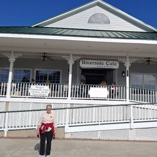 Front of restaurant