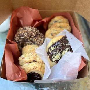 Dozen of variety cookies