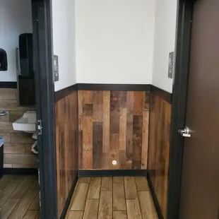 Aug 2020: They were clean upon opening at 11 AM