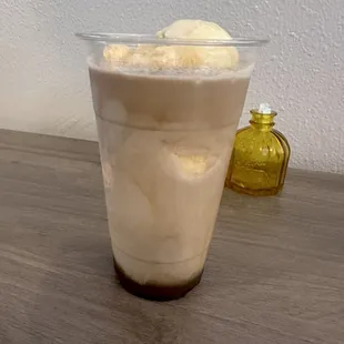 Cold Brew Float!! Available during all business hours