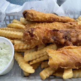 Fish n chips basket. Very good