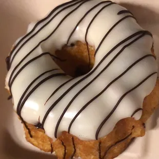 Orange chocolate mini bundt cake. Highly recommended by staff. Delicious and fluffy. Noms.