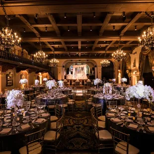 Riverside Mission Florist Wedding Flowers florist in Riverside CA - Wedding flower centerpieces at The Mission Inn