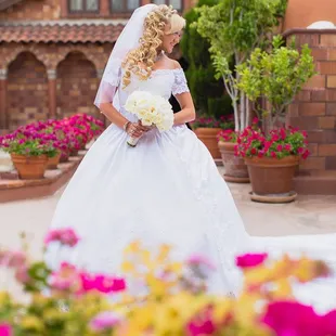 Riverside Mission Florist Wedding Flowers florist in Riverside CA - Bride and bridal bouquet at The Mission Inn