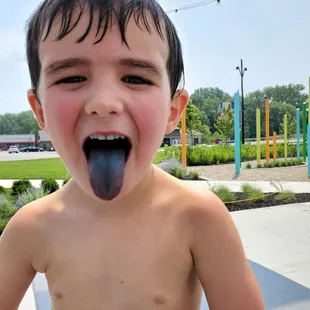 Blue tongue (blue raspberry slushie) optional