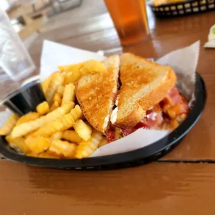 BLT