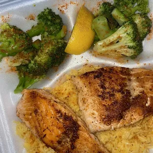 Grilled Salmon Platter (w/Broccoli and Garlic butter rice) was very tasty, juicy, and fulfilling.