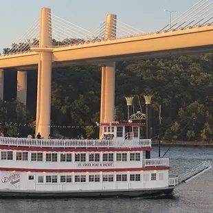 Dinner on St.Croix river