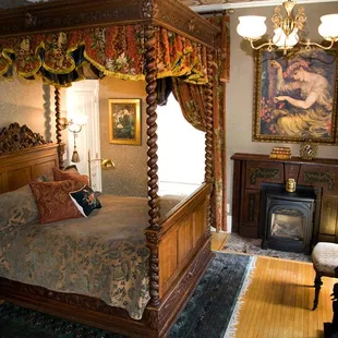 Christina Rossetti Bedchamber
