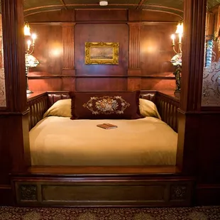 Agatha Christie Grand Suite