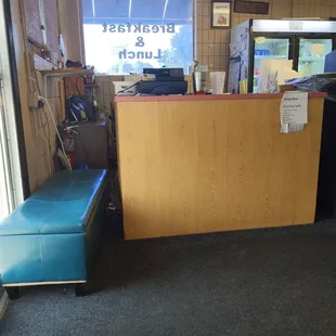 Great please to eat.. Breakfast was awesome.