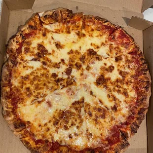 You know it&apos;s a good pizza joint if their cheese pizza is good!