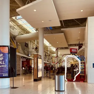 Food Court at the South End