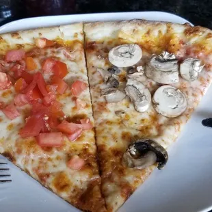 They just threw mushrooms on and called it a day. I didn&apos;t even want mushrooms