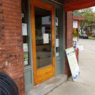 the entrance to the restaurant