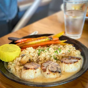 Scallops with couscous