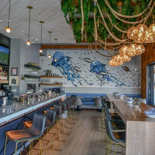 beautiful interior..with excellent choices on the menu. I.G. == Kim.D.West