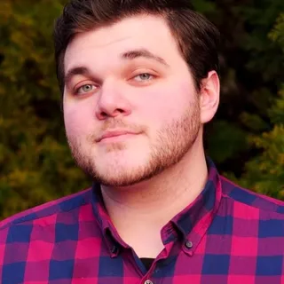 Ian W.