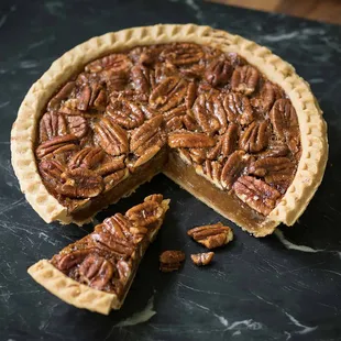 a slice of pecanli pie