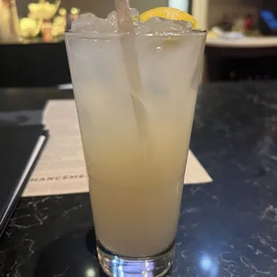 Honey Suckle Lemonade