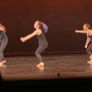 12.08.19 3rd Annual Dance Showcase MIXTAPE - Jasmine in Adult Jazz @ Cosumnes Oaks Performing Arts Center