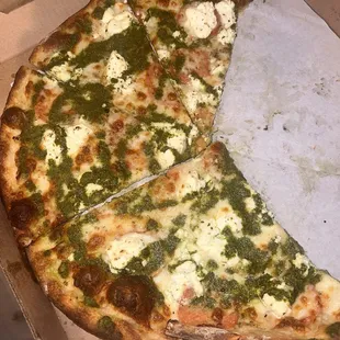 Pesto Pizza 16&quot;