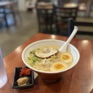 Tonkotsu ramen + egg