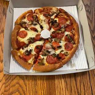 Pepperoni and mushroom pizza for Mother&apos;s Day!