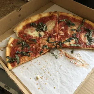 Margarita Pizza rock hard and cold