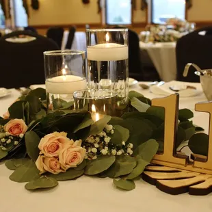 Table center pieces