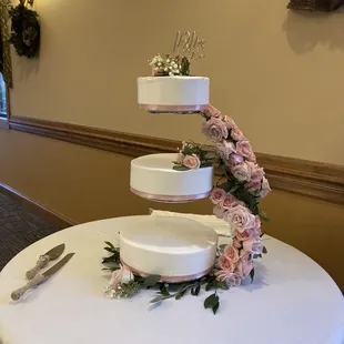 Wedding cake " Cheesecake " I might!