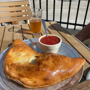 Stromboli large. It&apos;s huge!!!