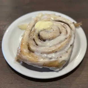 10.2022 Cinnamon roll