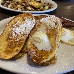 Cinnamon roll French toast