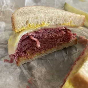 Corn beef sandwich