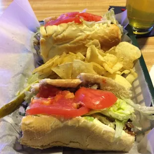 12" cheesesteak hoagie. Awesome cheesesteak. The food is fantastic!