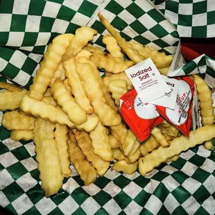 Crinkle French fries