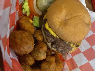 Spruce Street Tavern