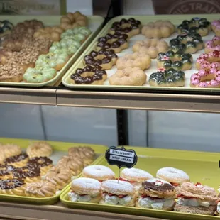 Only Friday,Saturday,Sunday !Mochi Doughnuts,    French Cruller,           Gourmet Cronuts,                we take order any time!