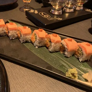 Spicy Salmon Roll