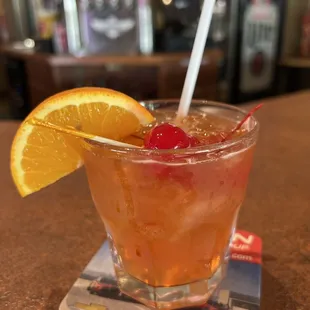 Old Fashioned - whiskey sour