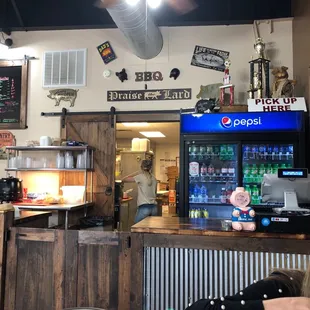 Fantastic ribs. Be sure to get the corn.